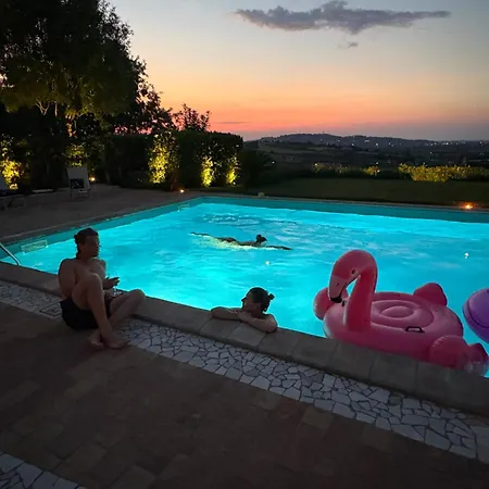 La Dolce Βίλα