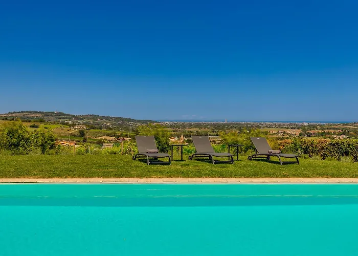 La Dolce Villa *