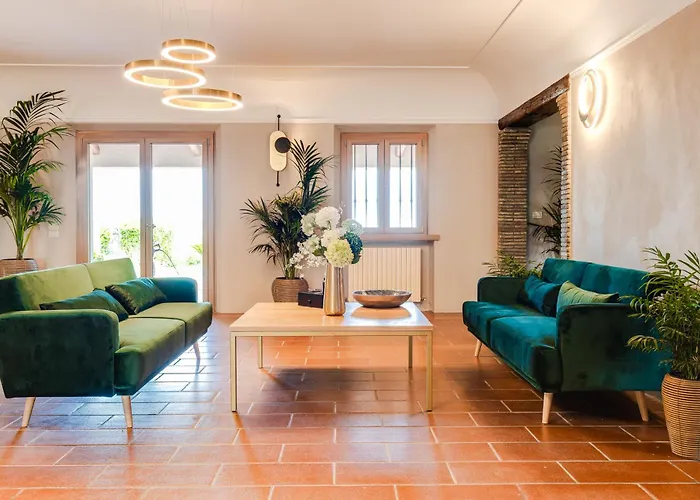 La Dolce Villa *