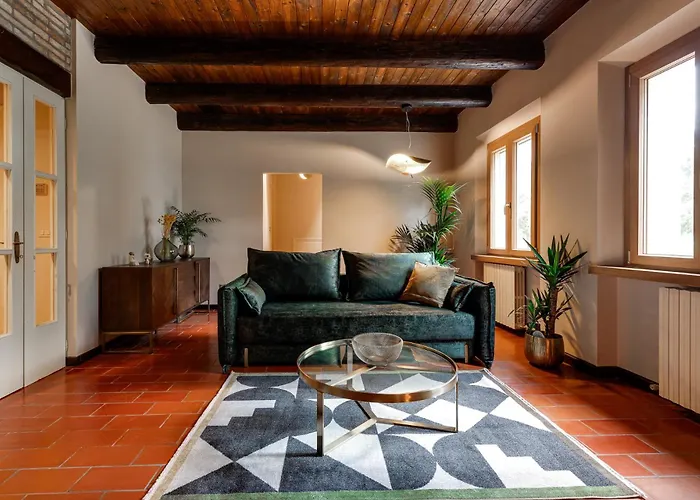 La Dolce Villa *